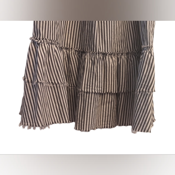 EUC ZARA Woman Premium grey/white striped tiered ruffle hems off shoulder mini - Picture 9 of 13